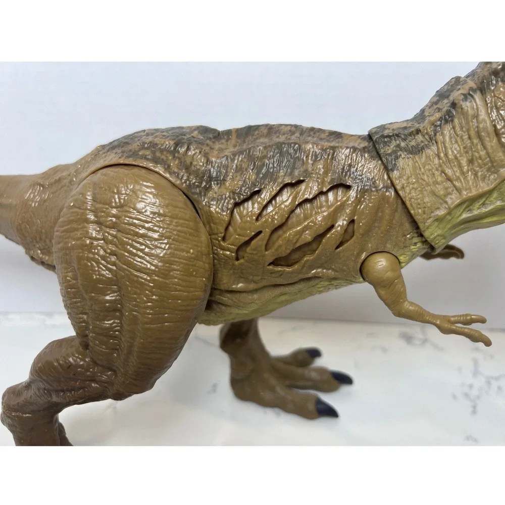 Mattel Jurassic World Extreme Damage Tyrannosaurus Rex T-Rex‎ Dinosaur Figure